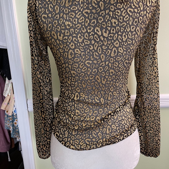 Brand New Blouse - Picture 2 of 6